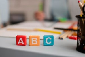 Introdução à Métodos e Processos de Alfabetização